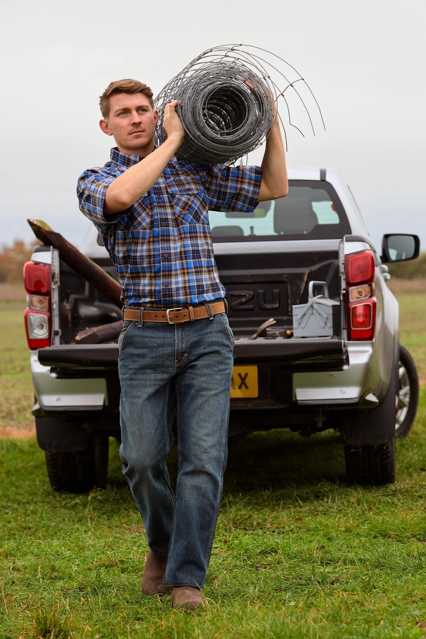 Win The Ariat Workwear Bundle Worth Over £320 - Boots, Jeans, Wallet & Voucher